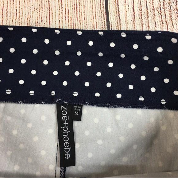 ❤️Zoe + Phoebe Navy white dots Capris Pull On med - Picture 3 of 4